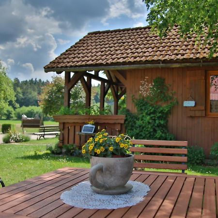 Heumanns Blockhaeuser Am Wald Hotel Pottenstein Kültér fotó