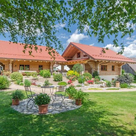 Heumanns Blockhaeuser Am Wald Hotel Pottenstein Kültér fotó