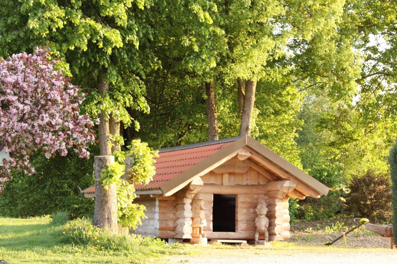 Heumanns Blockhaeuser Am Wald Hotel Pottenstein Kültér fotó