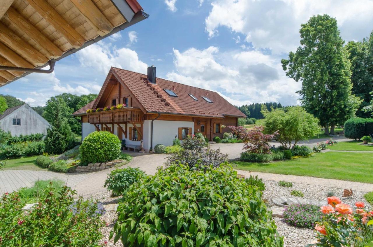 Heumanns Blockhaeuser Am Wald Hotel Pottenstein Kültér fotó